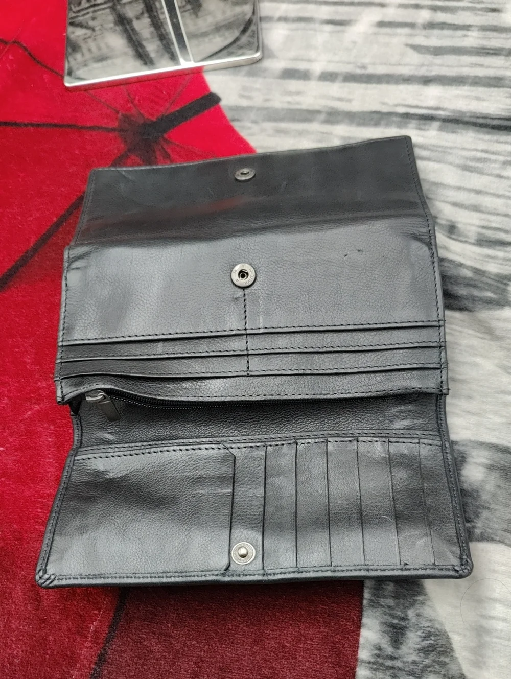 Vilenca Black Leather Wallet
